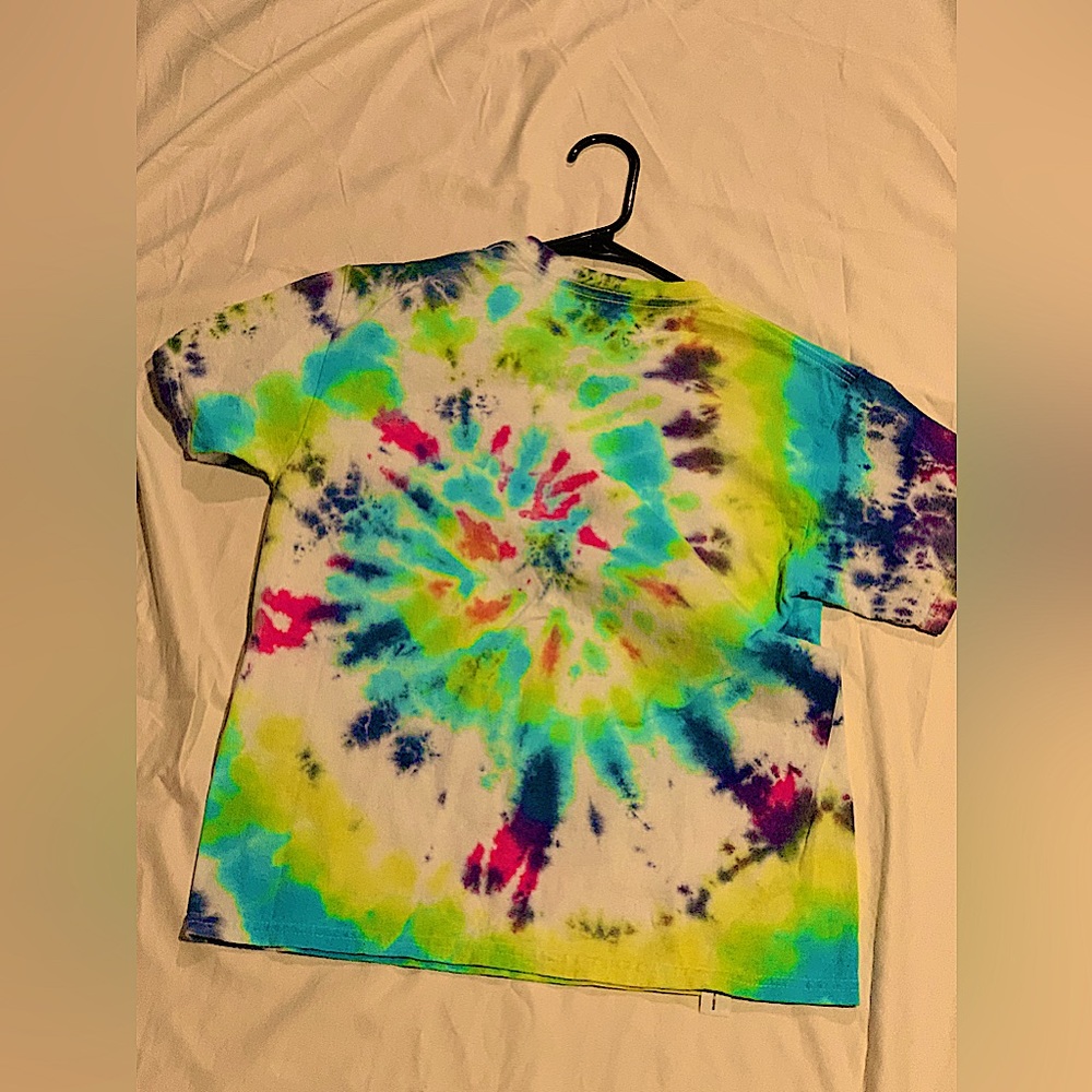 This item is a kids tie-dyed t-shirt